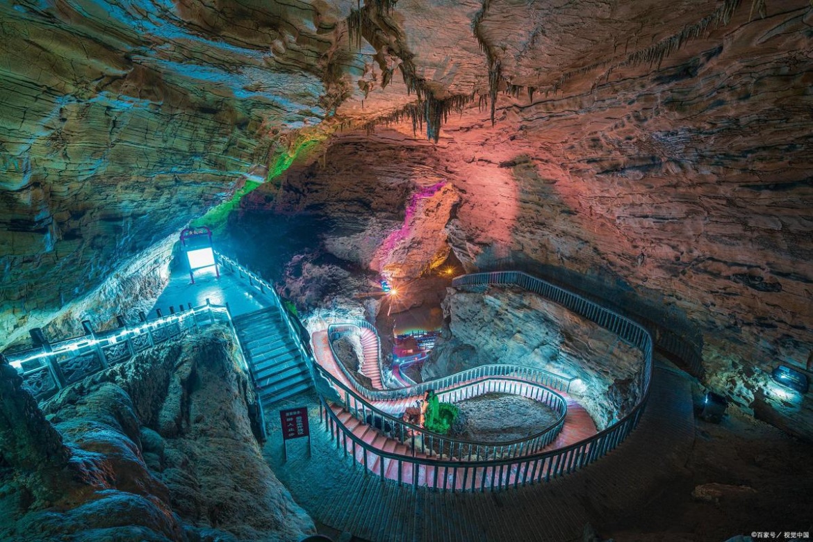 Wanxiang Cave